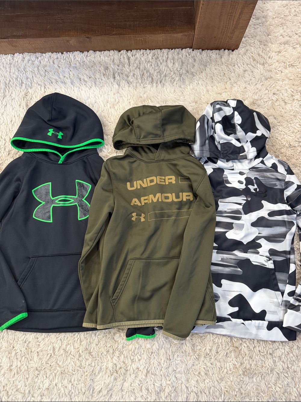BUNDLE 3 Under Armour Boys Hoodies Youth Medium
